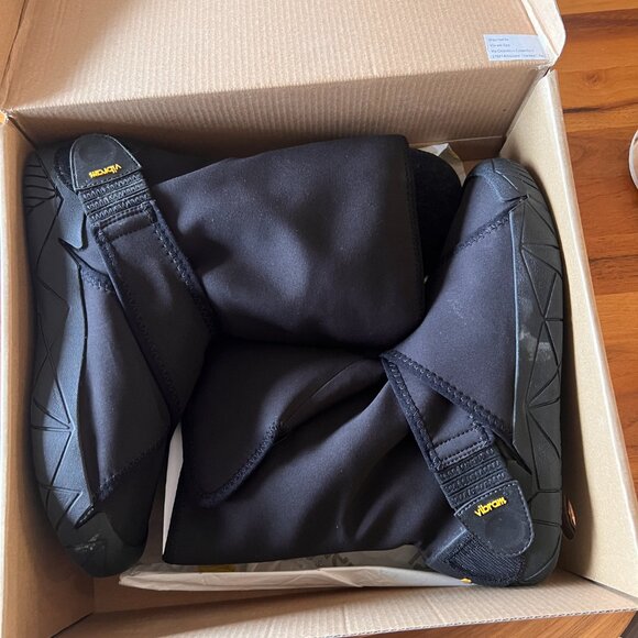 Japanese-inspired waterproof winter boots - Picture 7 of 7